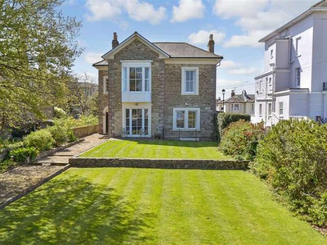 Farm for sale in Appley, Ryde