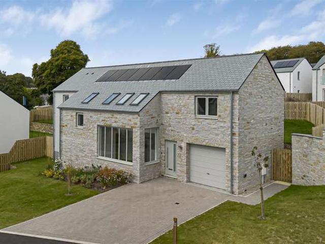 Farm for sale in Pentewan Valley, London Apprentice