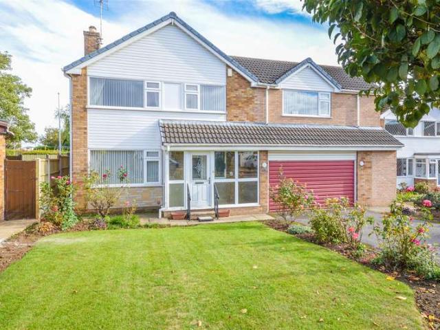 Farm for sale in Pontefract, Wakefield