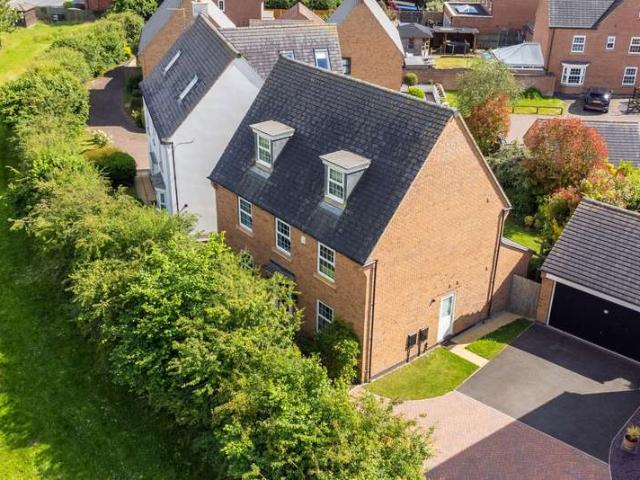 Farm for sale in Barton In Fabis, East Midlands