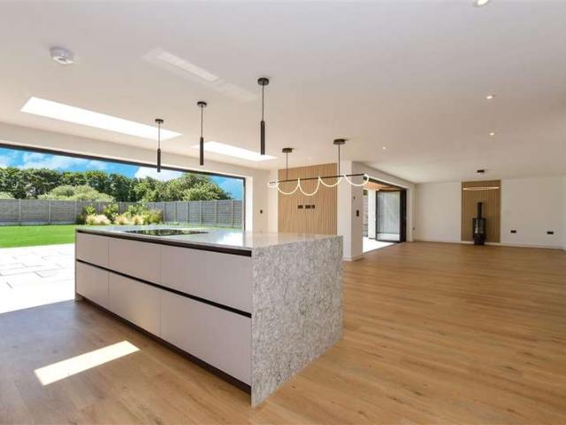 Farm for sale in Worth, Ash