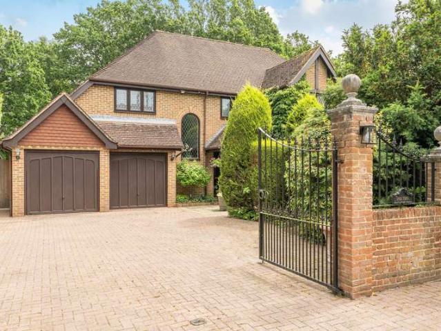 Farm for sale in The Butts, Kent