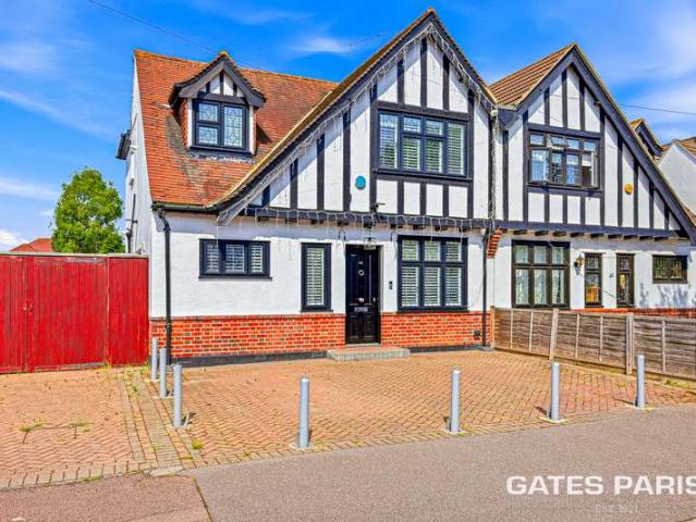 Farm for sale in Upminster, Greater London