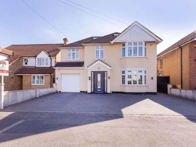 Farm for sale in Slough