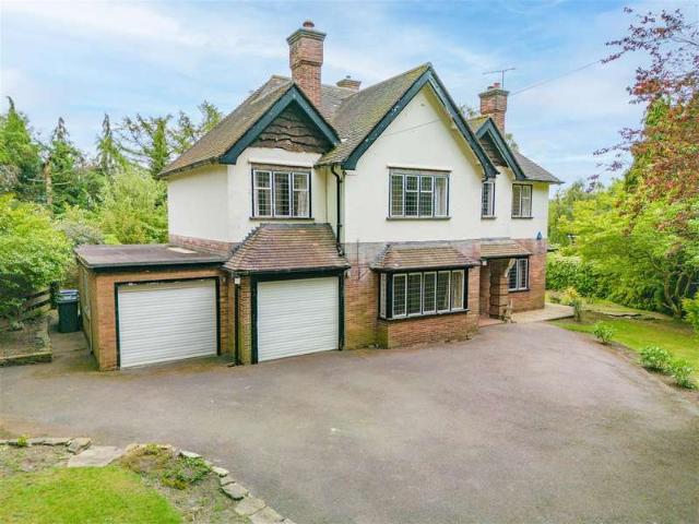 Farm for sale in Loundsley Green, East Midlands