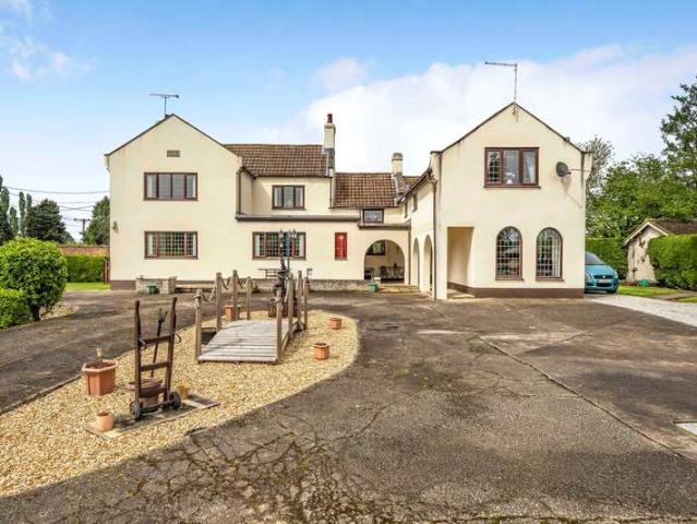 Farm for sale in Sykehouse, South Yorkshire