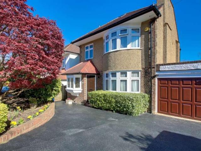 Farm for sale in London Borough of Barnet, Greater London