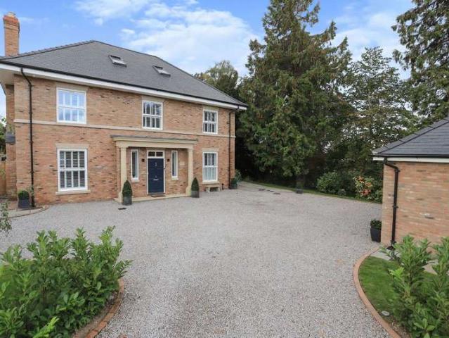 Farm for sale in Pocklington, East Riding Of Yorkshire