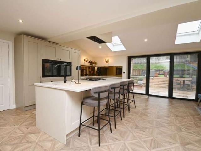Farm for sale in Wilthorpe, Pogmoor