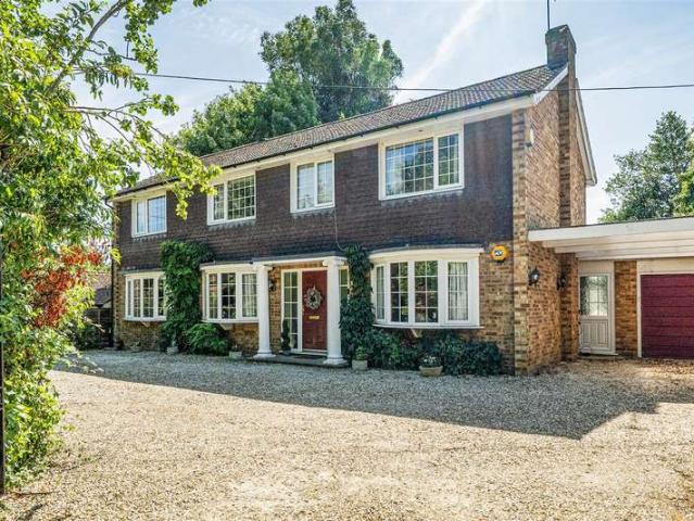 Farm for sale in Arborfield