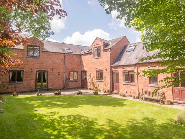 Farm for sale in Stanford On Avon, Leicestershire