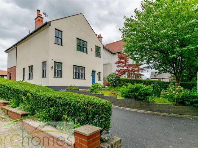 Farm for sale in Over Hulton, Lee Bank