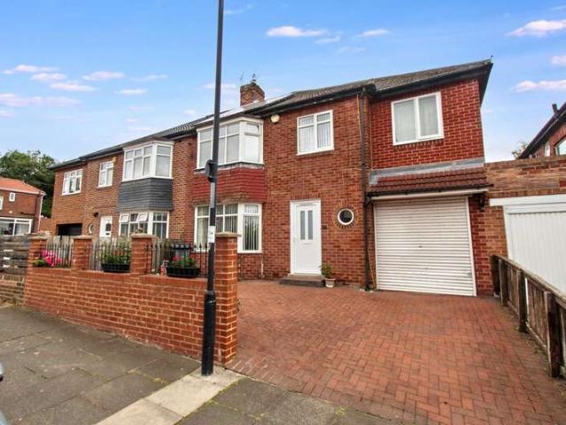 Farm for sale in Cowgate, Fenham