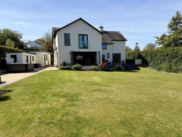 Farm for sale in Upper Bangor, Bangor