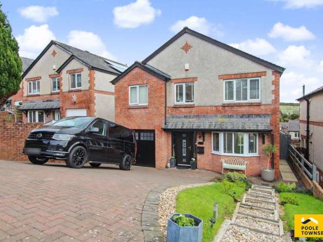 Farm for sale in Roose, Stank