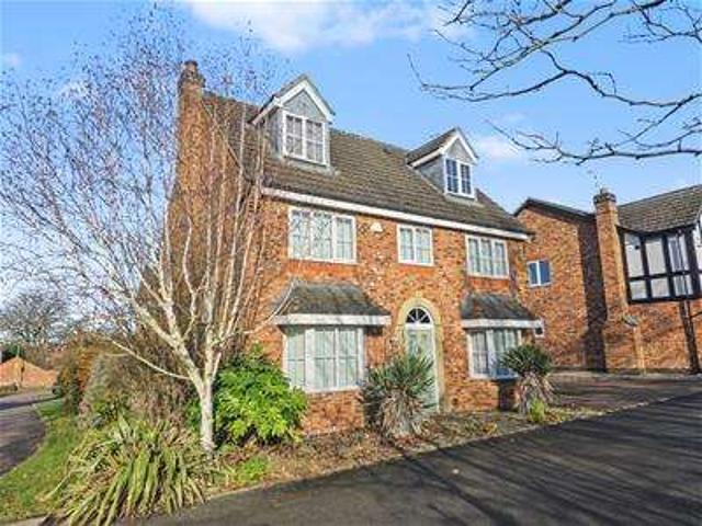 Farm for sale in New Bilton, Warwickshire