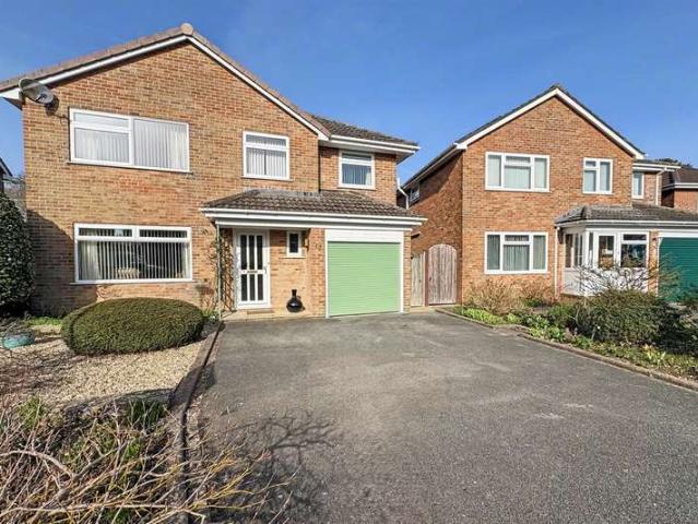 Farm for sale in Oakley, Merley