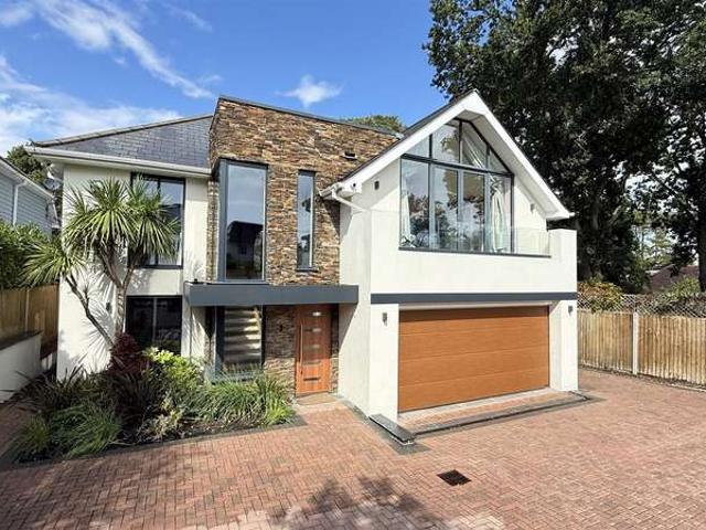 Farm for sale in Poole