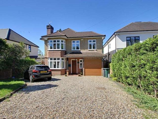 Farm for sale in Batchworth, Hertfordshire