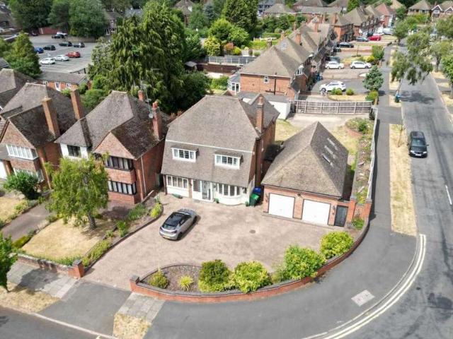 Farm for sale in West Bromwich, West Midlands