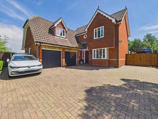 Farm for sale in Myland, Fordham Heath