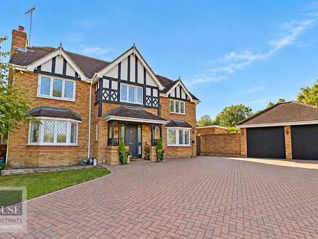 Farm for sale in Goffs Oak, Broxbourne