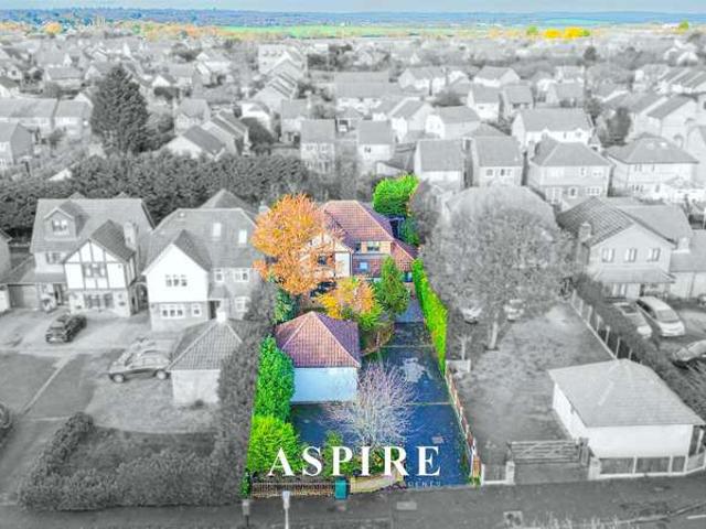 Farm for sale in Noak Hill, Essex