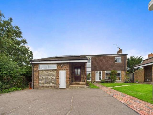 Farm for sale in Fishersgate, West Sussex