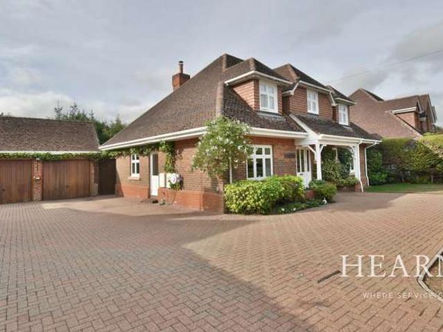Farm for sale in Tricketts Cross, Ferndown
