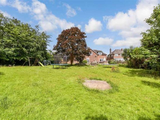Farm for sale in Bridgefield, Kent