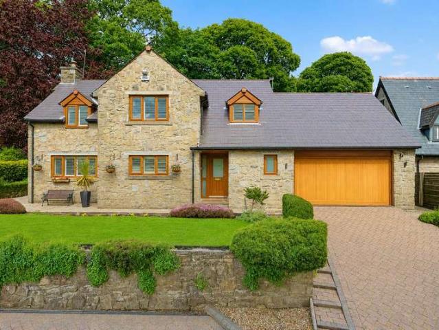 Farm for sale in North Turton, Chapeltown