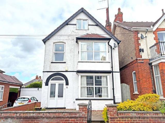 Farm for sale in Seacroft, Belleau