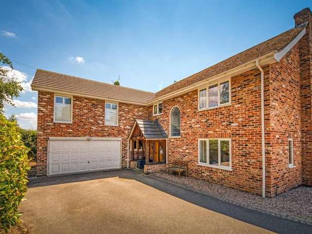 Farm for sale in Kedleston, East Midlands