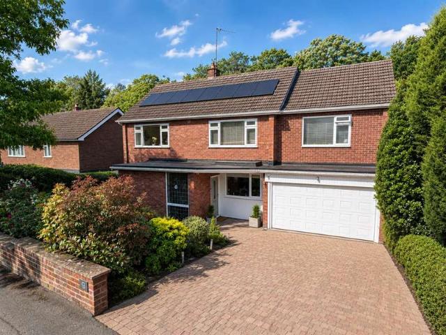 Farm for sale in Cliff Hill, Green Close