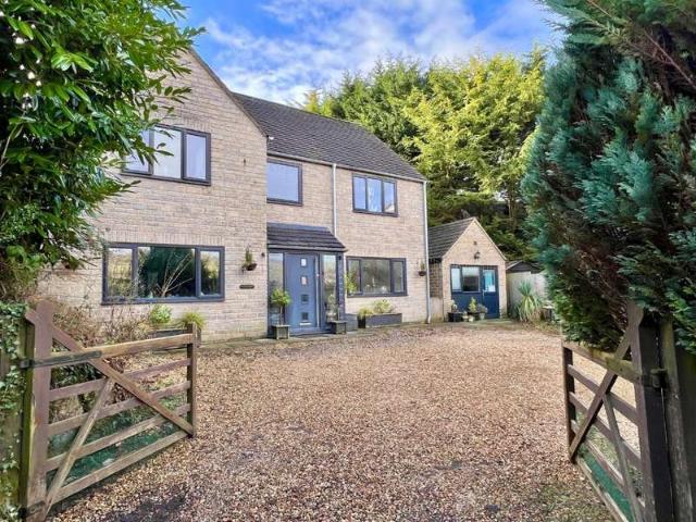 Farm for sale in Minchinhampton, School House