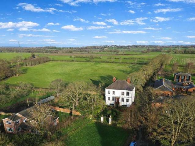 Farm for sale in Knowsley