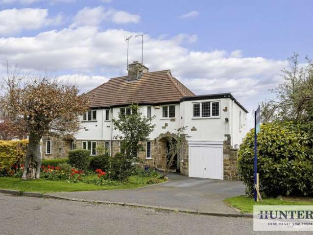 Farm for sale in Tranmere Park, Guiseley