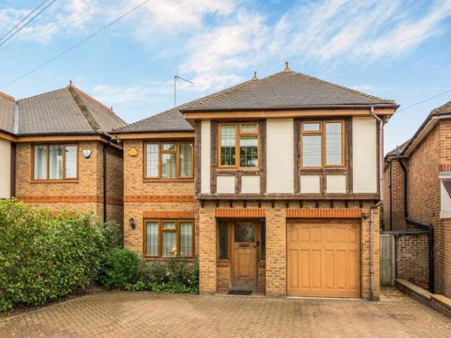 Farm for sale in London Borough of Barnet, Greater London