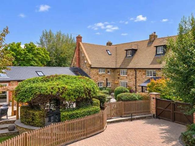 Farm for sale in Milton Malsor