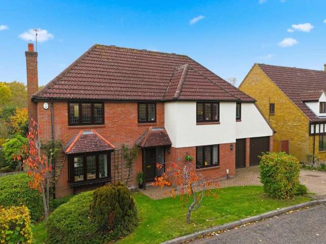 Farm for sale in Duton Hill, Essex