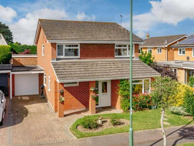 Farm for sale in Roffey, Horsham