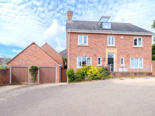 Farm for sale in Bromsberrow Heath, Gloucestershire