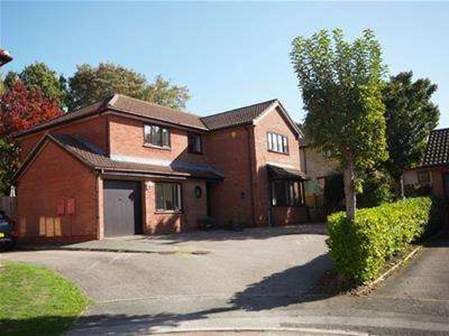 Farm for sale in East Hunsbury, Collingtree