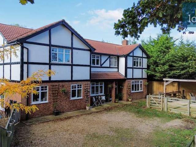 Farm for sale in Belleau, Lincolnshire