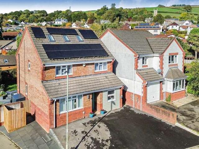 Farm for sale in Bovey Tracey, Teignbridge