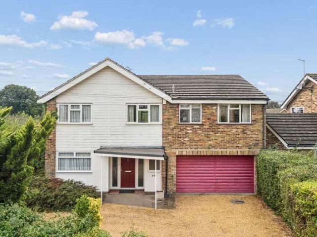 Farm for sale in Chepping Wycombe, Flackwell Heath