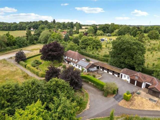Farm for sale in Amersham