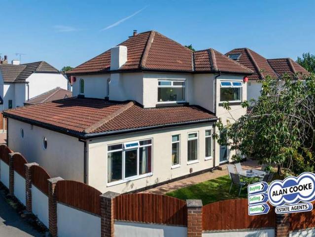 Farm for sale in Moortown, West Yorkshire