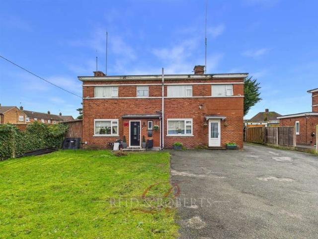 Farm for sale in Mold