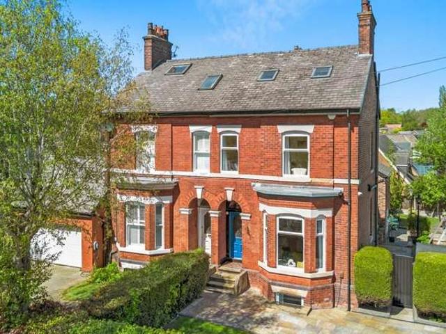 Farm for sale in Roe Green, Salford